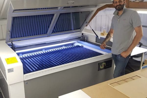 Installation Oculus Laser Cutter