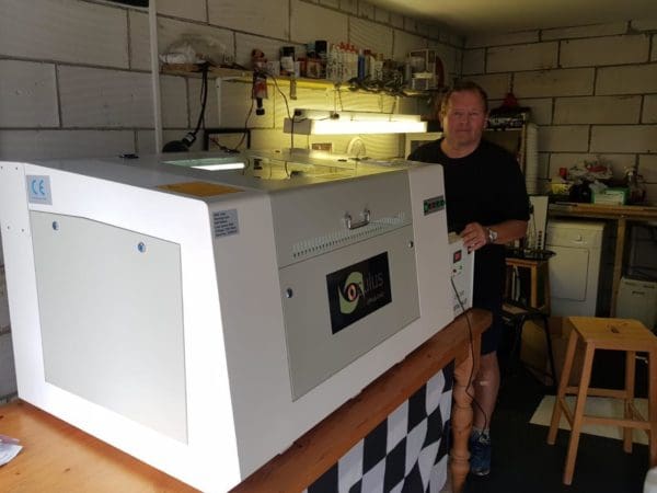 Oculus 6040 Laser Cutter Oculus 6040 Laser Cutter