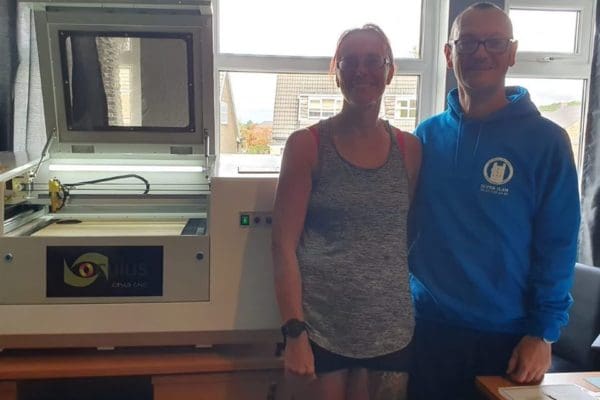 Oculus 5030 Laser Cutter Oculus 5030 Laser Cutter