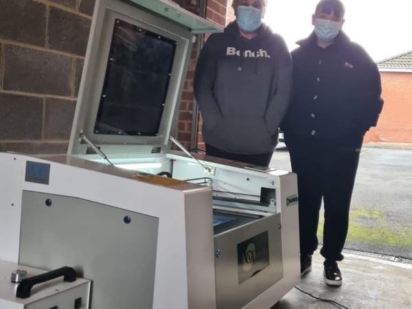Oculus 6040 Laser Cutter Oculus 6040 Laser Cutter