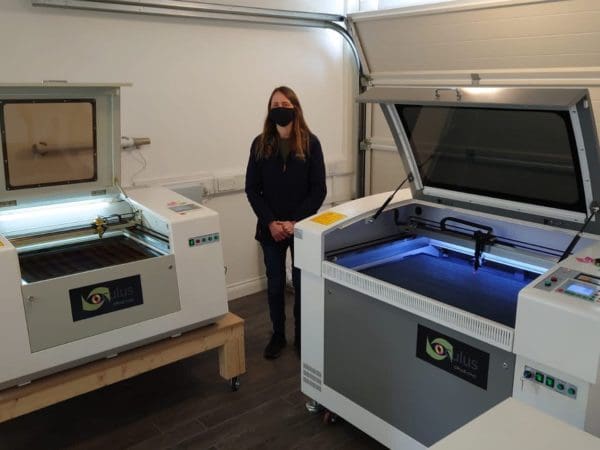 Oculus 6090 Laser Cutter Oculus 6090 Laser Cutter