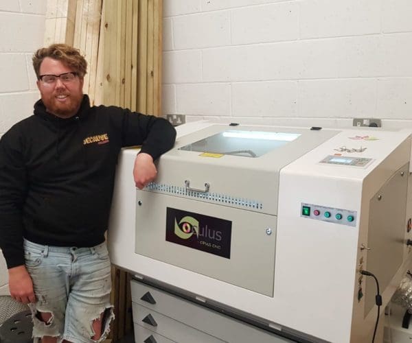 Oculus 6040 Laser Cutter Oculus 6040 Laser Cutter