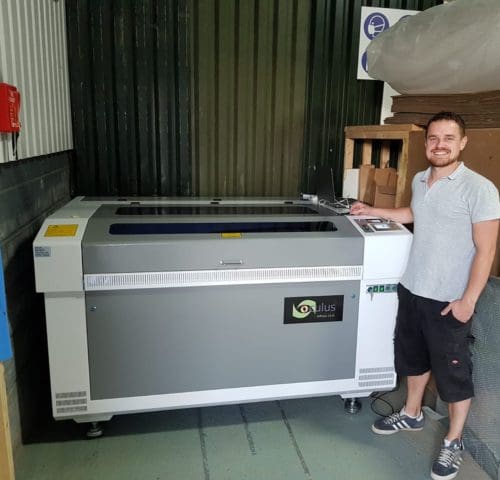 Oculus 1390 Laser Cutter Oculus 1390 Laser Cutter