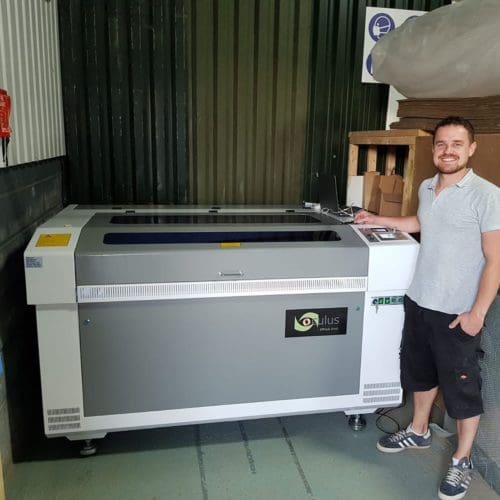 Oculus 1390 Laser Cutter Oculus 1390 Laser Cutter