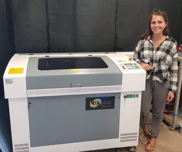 Oculus 6090 Laser Cutter Oculus 6090 Laser Cutter