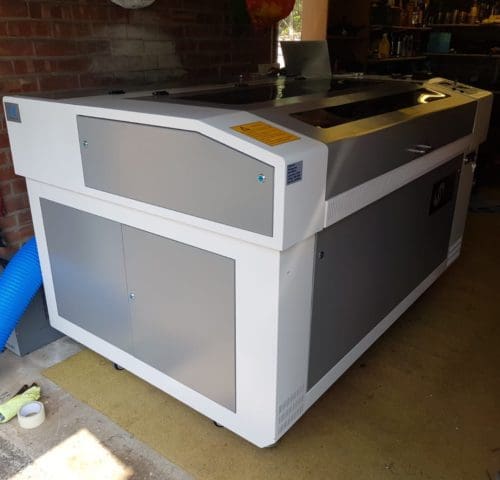 Oculus 6090 Laser Cutter Oculus 6090 Laser Cutter