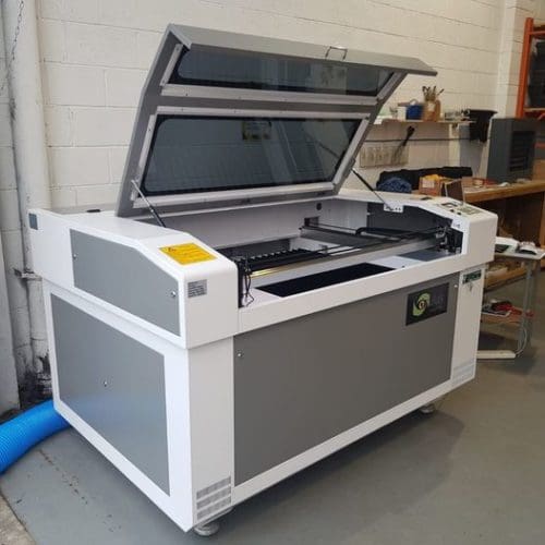 Oculus 6090 Laser Cutter Oculus 6090 Laser Cutter