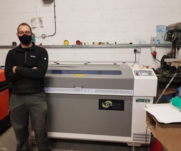 Oculus 1390 Laser Cutter Oculus 1390 Laser Cutter