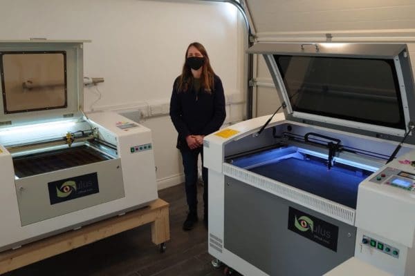 Oculus 6090 Laser Cutter Oculus 6090 Laser Cutter