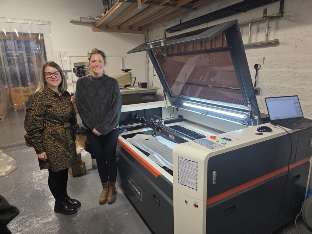 Oculus 1390 Free-Standing Laser Cutter Installation in Haworth